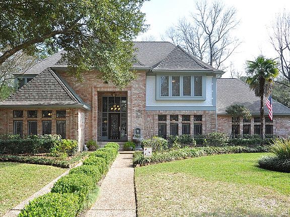4th image of 2114 Pleasant Creek Dr