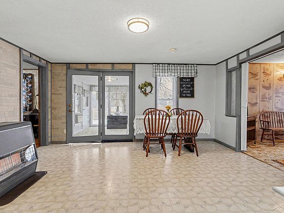 5th image of 4813 E M 55 Rd