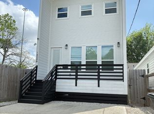 1404 E 31st St #B, Houston, TX 77022