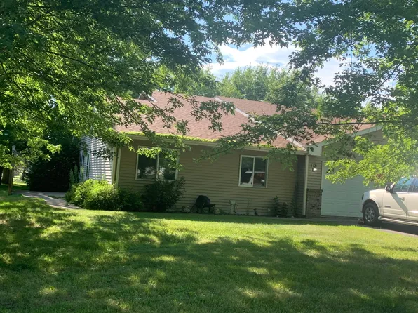 1860 4th Ave APT 1, Baldwin, WI 54002