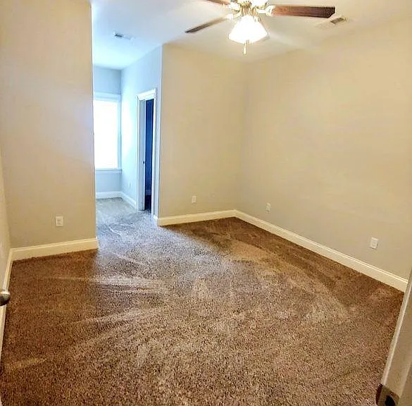 430 Walker Cir — Photo 24