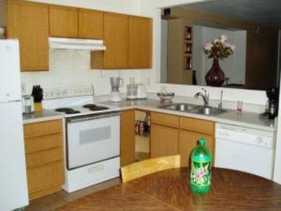 3rd image of 11767 W Corrine Dr