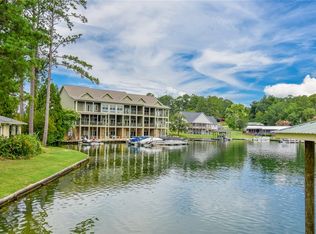 1529 Point Windy Dr #D, Jacksons Gap, AL 36861