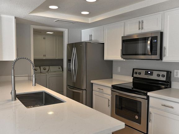 4th image of 5040 E Siesta Dr Unit 3