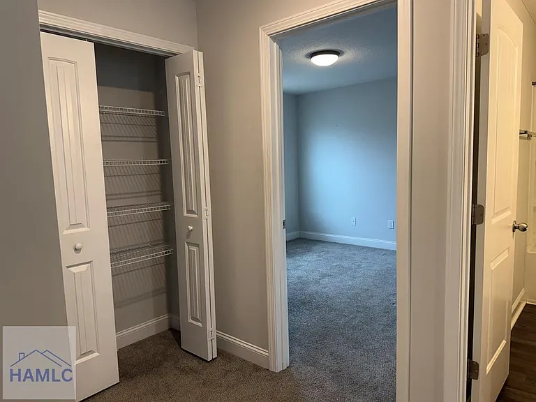 345 McClelland Loop NE — Photo 16