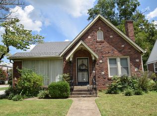 1060 Campbell St, Jackson, TN 38301