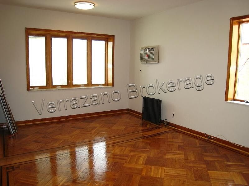 1st image of 7113 11th Ave #2F