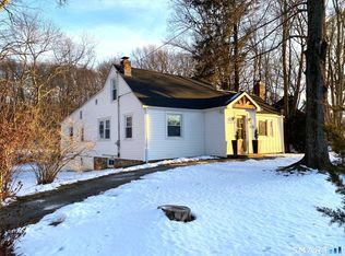 1025 Willard Road, Orange, CT 06477