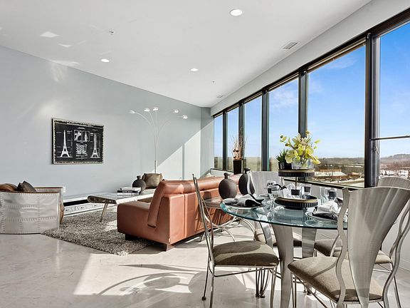 3rd image of 5601 Smetana Dr Unit 608