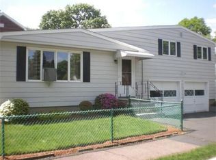 20 Grafton St, Wakefield, MA 01880