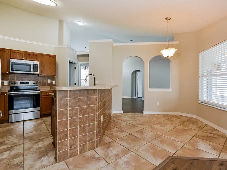 2609 Athens Dr — Photo 6