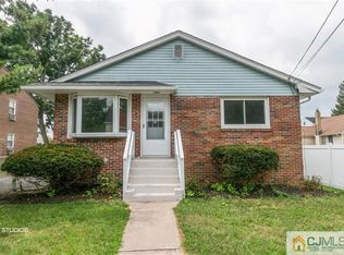 5 Cherry St, Jamesburg, NJ 08831