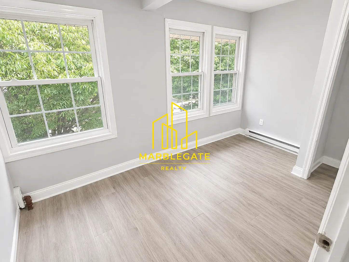2 bed, 850 sqft, $1,950 — Photo 3