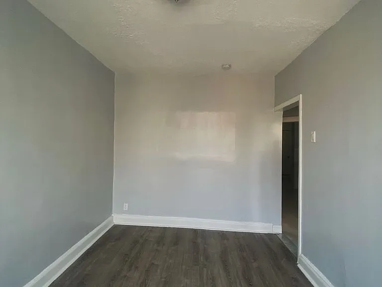 119 - Golden Crest 119 60th Street, LLC — Photo 33