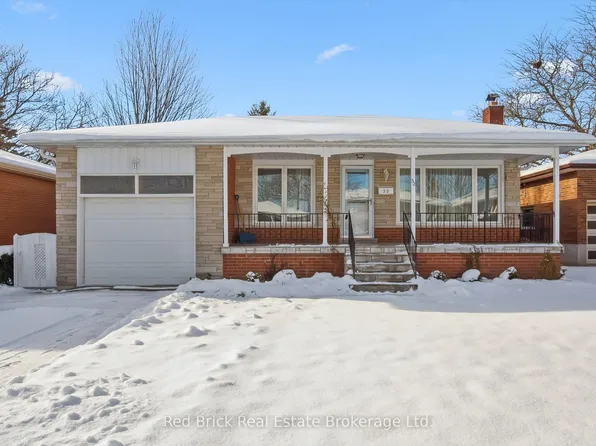 32 Algoma Dr S, Guelph, ON N1E 1C7