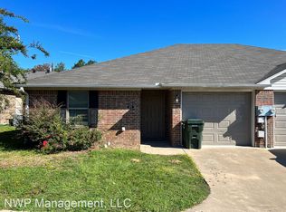 3976 Cottage Dr, Tyler, TX 75701
