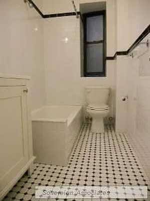 Rented by Sovereign Associates | media 7