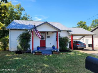 108 S Clark St, Sweetwater, TN 37874