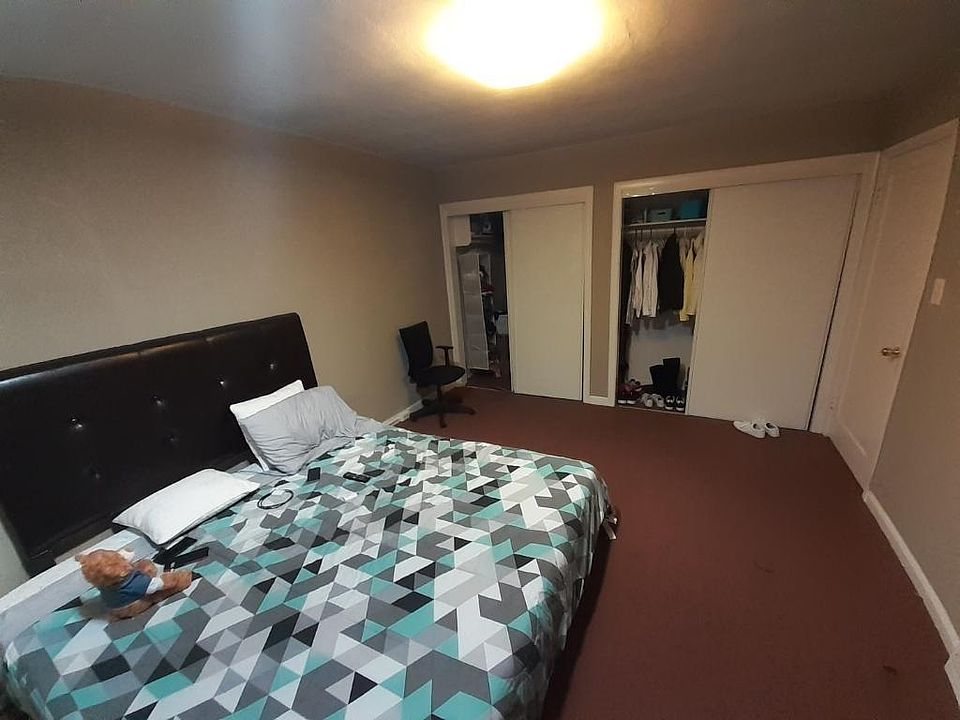 2nd image of 408 Vista Grande Ave #6