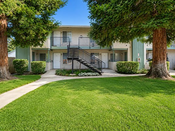4th image of 480 Manzanita Ave #81