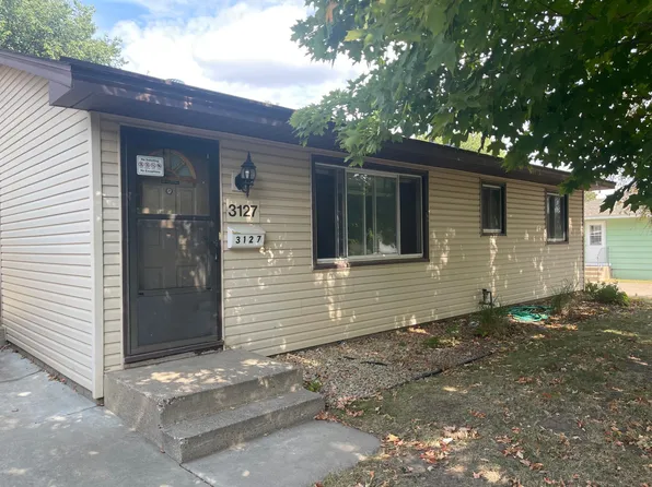 3127 71st St E, Inver Grove Heights, MN 55076