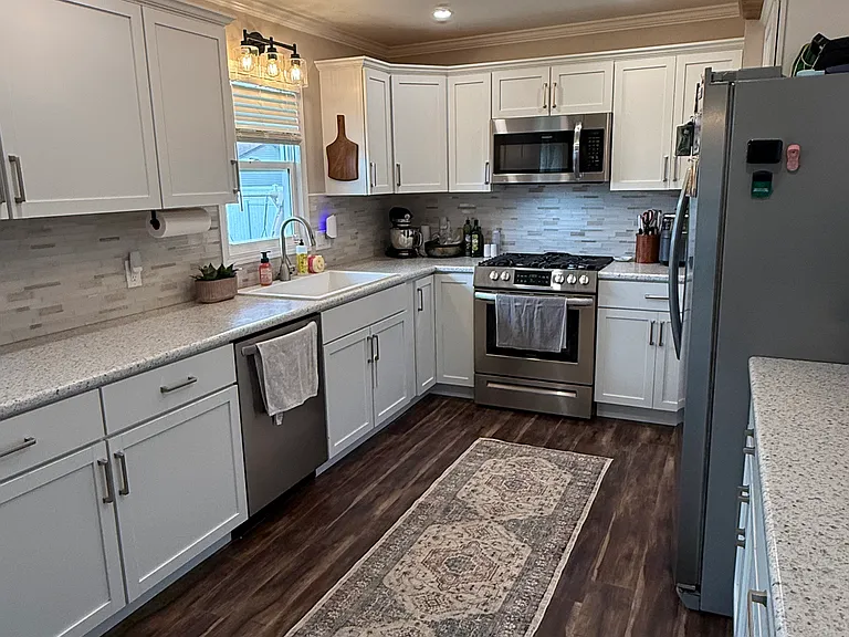 310 E Baker St — Photo 3
