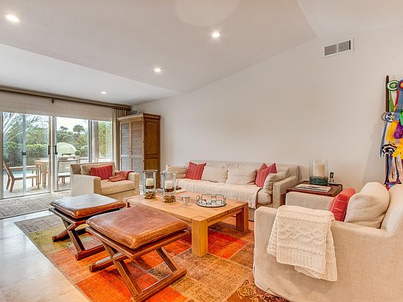 2nd image of 2312 Las Casitas Dr