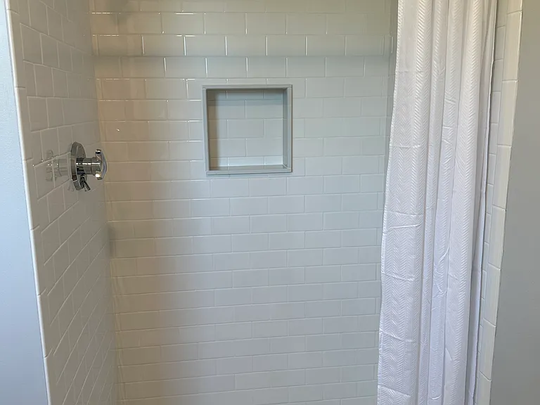 38 Taunton Ave #2 — Photo 6