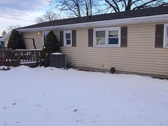 3rd image of 2031 Elmwood St