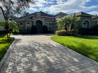 11437 Claymont Cir, Windermere, FL 34786