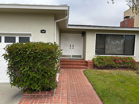 2nd image of 704 Grand Ave
