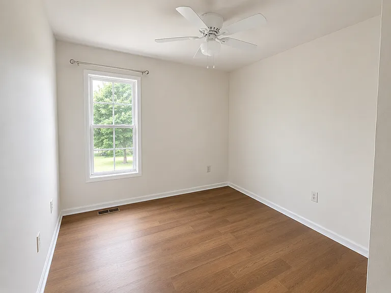 961 S Rolfe St — Photo 15