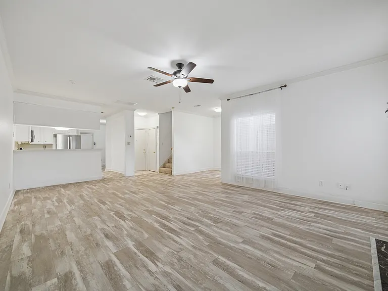 880 Tully Rd #13 — Photo 11