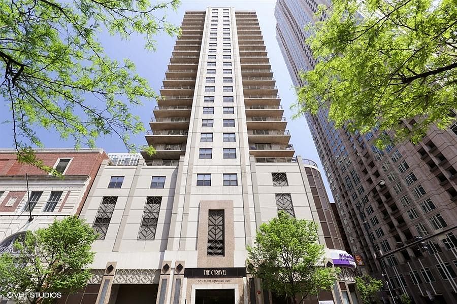 1st image of 635 N Dearborn St APT 1703