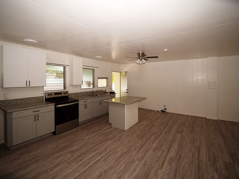 2014 Fern St #2014 — Photo 2