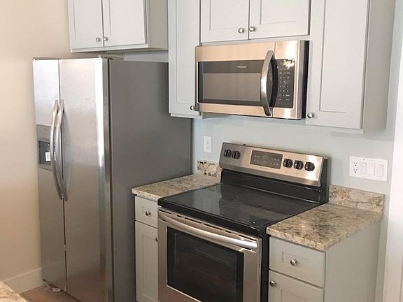 3rd image of 2315 Park Ave #1G