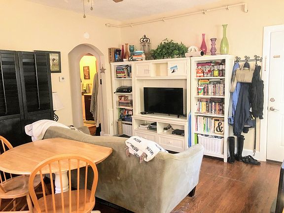 4th image of 1624 16th Ave S APT 3