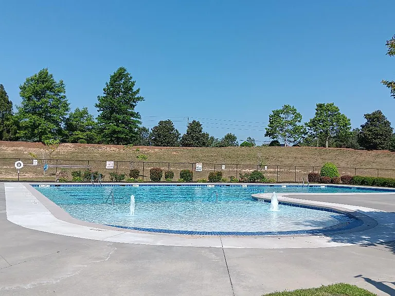 724 Buddy Ct — Photo 46