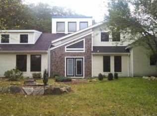 541 Wrentham Rd, Bellingham, MA 02019