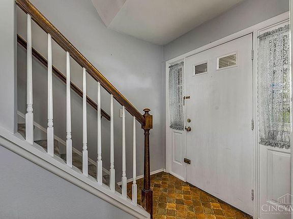 5th image of 8780 Ashbrook Dr