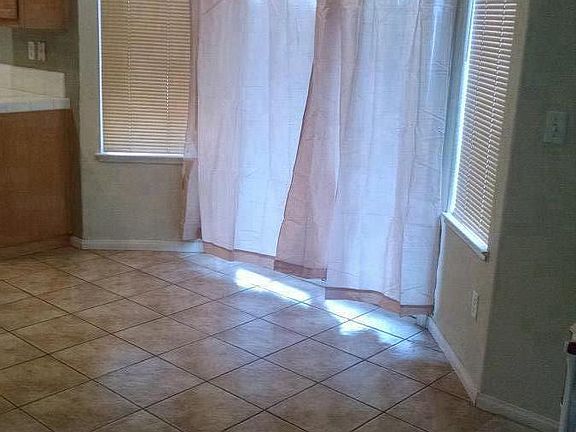 2nd image of 1087 Atherton Dr
