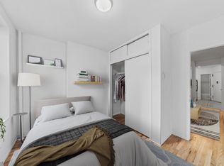 326 W 49th St APT 5RW, New York, NY 10019