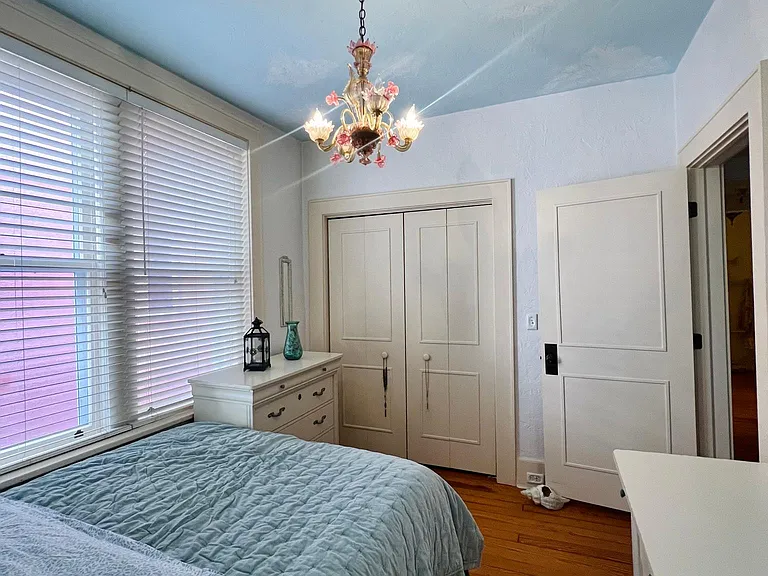 1221 N Palm Ave #205 — Photo 8