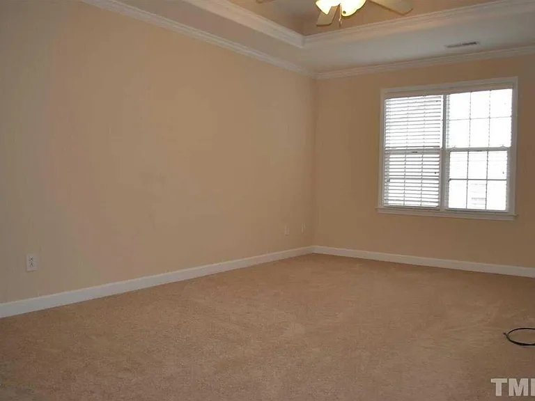 4305 Flintlock Ln — Photo 5