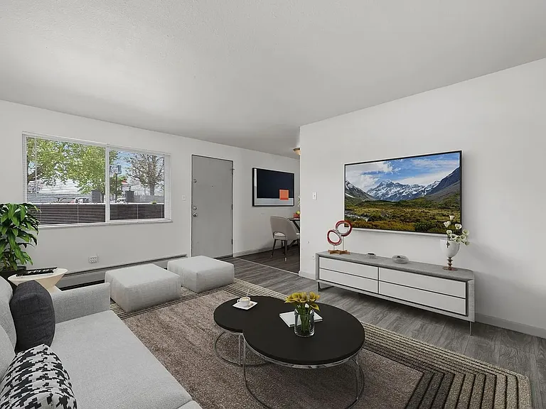 Peak Elevation Apartments — Photo 16
