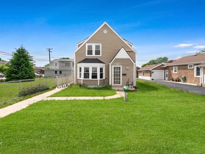 3706 Ruby St, Schiller Park, IL, 60176