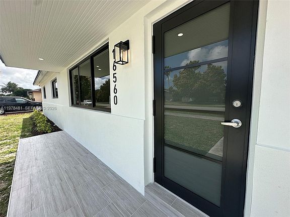 3rd image of 16560 SW 102nd Ct