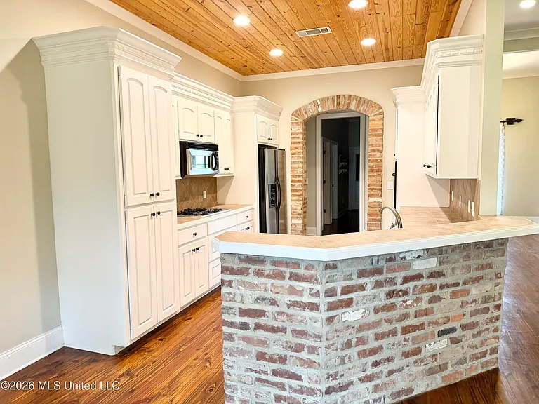 132 Hartfield Dr — Photo 5