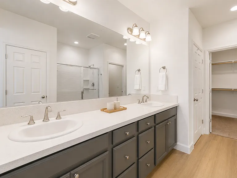 6913 E Harvard Ave — Photo 8