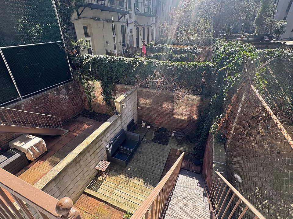 1st image of 1724 2nd Ave APT 1C
